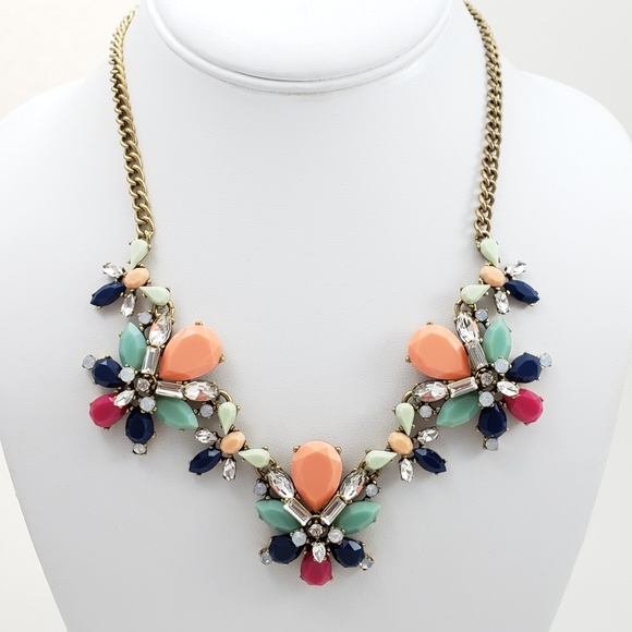 J. Crew Statement Necklace Pop Colors - Picture 4 of 8